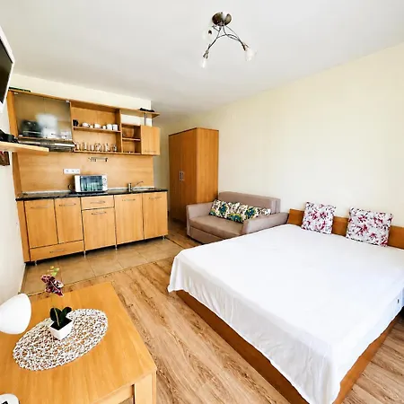 Apartman In Marina View Noks Grand Elenite